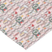 Sloth-Comic-Muster Tischdecke (Schrägansicht)