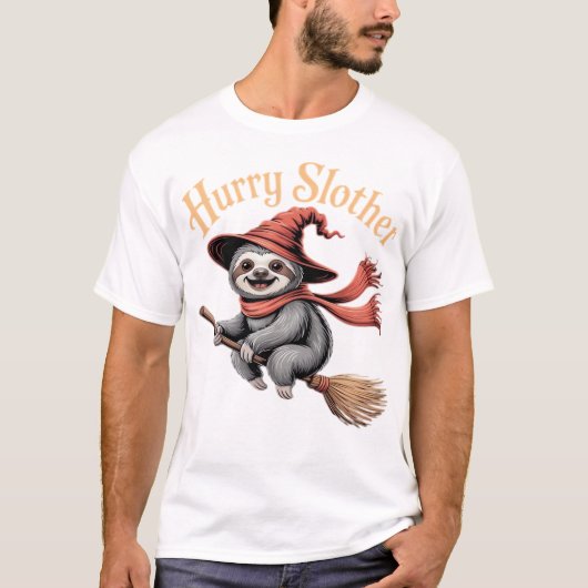 Sloth Cute Halloween Witch Funny Essential T-Shirt (Vorderseite)