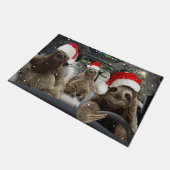 Sloth fährt Auto Weihnachtsschnee Weihnachten Weih Fußmatte (Schrägansicht)