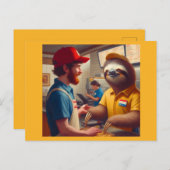 Sloth Fast Food Worker Postkarte (Vorne/Hinten)