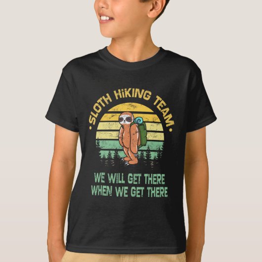 Sloth Hiking Team Hiker Camper Funny Retro T-Shirt (Vorderseite)