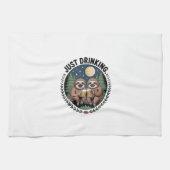 Sloth Hiking with Drinking Team Geschirrtuch (Horizontal)