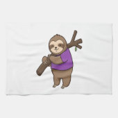 Sloth Hugging Tree Branch Wearing Purple Geschirrtuch (Horizontal)
