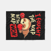 Sloth I Fought The Nap But The Nap Won  Fleecedecke (Vorderseite (Horizontal))