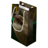 Sloth Kleine Geschenktüte (Rückseite Schrägansicht)