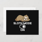Sloth Mode On - Niedliche, sonnige Lazie Postkarte (Vorne/Hinten)