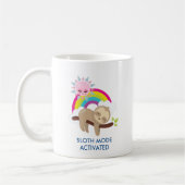 Sloth-Modus aktiviert lustige Illustration Kaffeetasse (Links)
