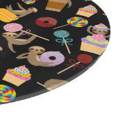 Sloth-süßes Leckerei-Muster Schneidebrett (Ecke)