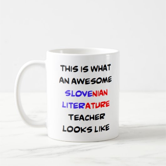slovenische Literaturlehrerin, phantastische Tasse (Links)