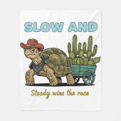 Slow and Steady Motivation Turtle Illustration Fleecedecke (Vorderseite)