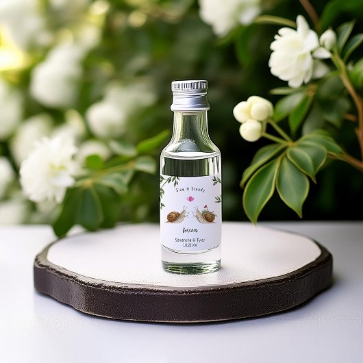 Slow & Steady Snail Wedding Favor Alkoholflaschenetikett