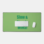 Slow & Steady WINS! Schreibtischunterlage (Tastatur & Maus)