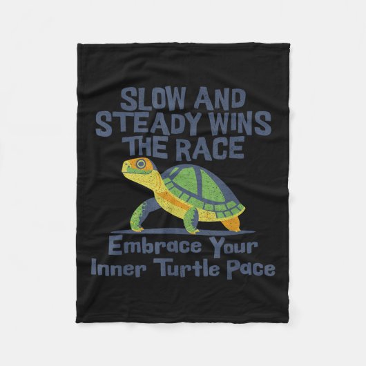 Slow Steady Wins The Race Inner Turtle Pace Funny Fleecedecke (Vorderseite)