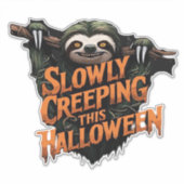 Slowly Creeping This Halloween - Creepy Sloth Clas Aufkleber (Vorderseite)