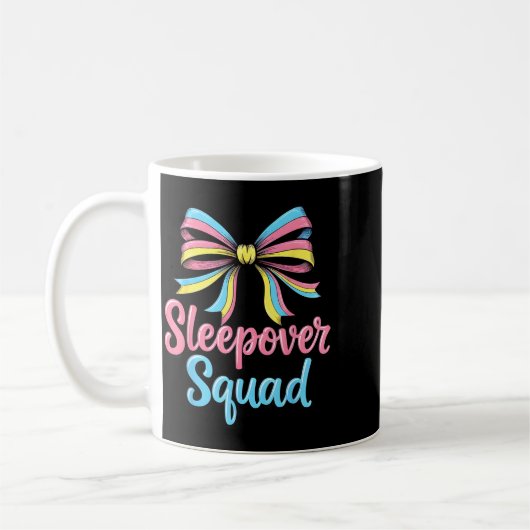 Slumber Party Squad Sleever Coquette Birthday Paja Kaffeetasse (Links)