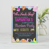 Slumber Sleepover Wer muss schlafen? Einladung (Stehend Vorderseite)