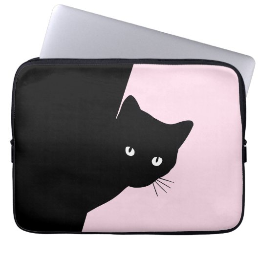 Sly Black Cat Pink Laptopschutzhülle (Vorderseite)