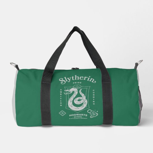 SLYTHERIN™ Pride Ambition Cunning Crest Duffle Bag (Vorderseite)