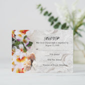 Sm Plumeria Orchid Lei in Sand Beach Wedding UAWG RSVP Karte (Stehend Vorderseite)