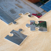 Small Cozy House Puzzle with Blue Windows and Flow (Seite)