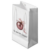 SMALL DUSTY ROSE HOLIDAY ORNAMENT GIFT BAG KLEINE GESCHENKTÜTE (Vorderseite Schrägansicht)