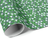 Small Green Triangle Tessellation Geometric Geschenkpapier (Rolleneckpunkt)