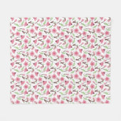 Small Scale Pink Cherry Blossom Floral Pattern Fleecedecke (Vorderseite (Horizontal))