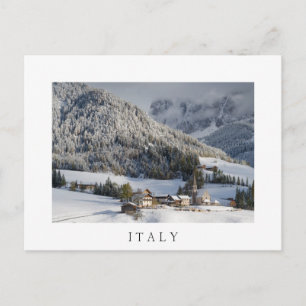 Small village in the snow in 'Italy' postcard Feiertagspostkarte