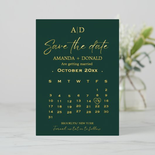 Smaragdgrün & Gold-Kalender Hochzeit Sichern Sie d Folieneinladung (Stehend vorne)