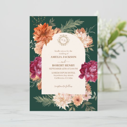 Smaragdgrün und bordeauxfarbene Hochzeit im Herbst Einladung (Stehend Vorderseite)