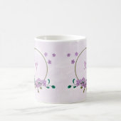 Smaragdgrüne violette Blumen Kaffeetasse (Mittel)