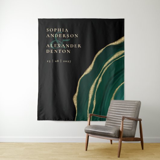 Smaragdgrüner Edelstein Schwarze Hochzeit Wandteppich (Beispiel)