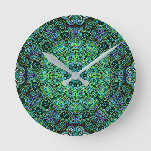 Smaragdgrünes Mandala-Design Runde Wanduhr (Vorderseite)