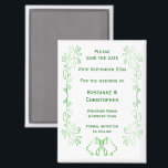 Smarald Green Wedding Save the Date Magnet Bells<br><div class="desc">Hochzeit speichern Sie das Design der Datums-Magneten Glocken. Passen Sie diese grüne Hochzeit auf,  speichern Sie den Datums-Magneten mit Ihren Hochzeitsdetails. Wenn Sie Hilfe bei der Anpassung benötigen,  kontaktieren Sie uns über den Link auf dieser Seite. Smaragdfarbene Glocken Design personalisierte Hochzeit speichern den Datums-Magneten</div>