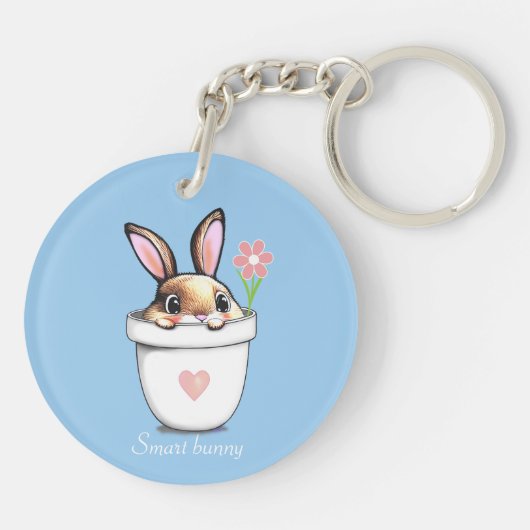 Smart Bunny mit Blume & Herz auf Light Blue Schlüsselanhänger (Rückseite)