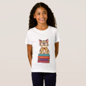 Smart Kitty on Books T-Shirt for Kids (Vorne ganz)