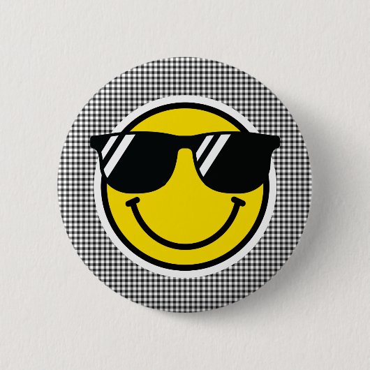 Smile Emoji Happy Face Sonnenbrillen Gingham Fun Button (Vorderseite)