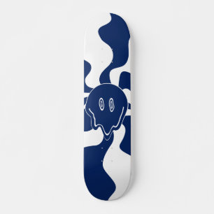 Smile Melt in Blau und Weiß Skateboard