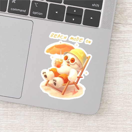 Smile Pup: Beach Mode On Smiling Bichon Frise Aufkleber (Detail)