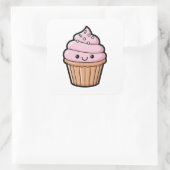 Smiling Cupcake – Cute Kawaii Illustration Quadratischer Aufkleber (Tasche)