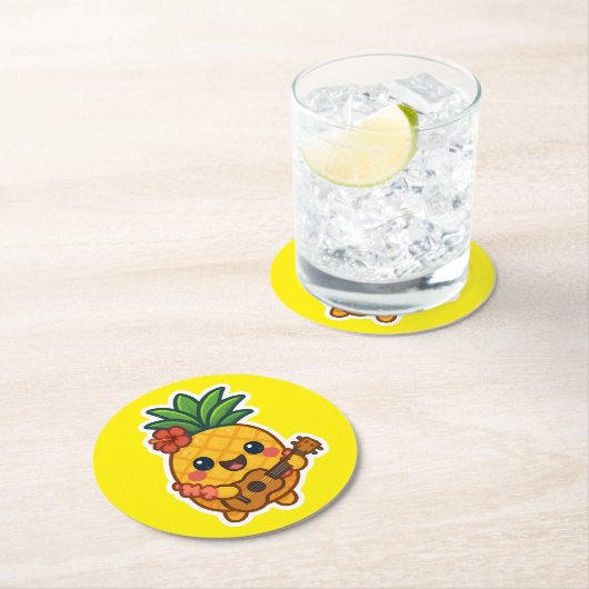 Smiling Kawaii Ananas - tropisch Runder Pappuntersetzer (Vor Ort)