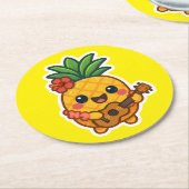 Smiling Kawaii Ananas - tropisch Runder Pappuntersetzer (Angewinkelt)