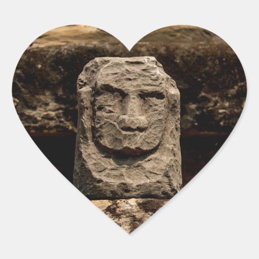 Smiling Stone Totem Heart Stickers (Vorderseite)