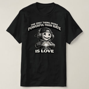 Smiling X-Eyes Streetwear-Ikone - Liebe über Hass  T-Shirt