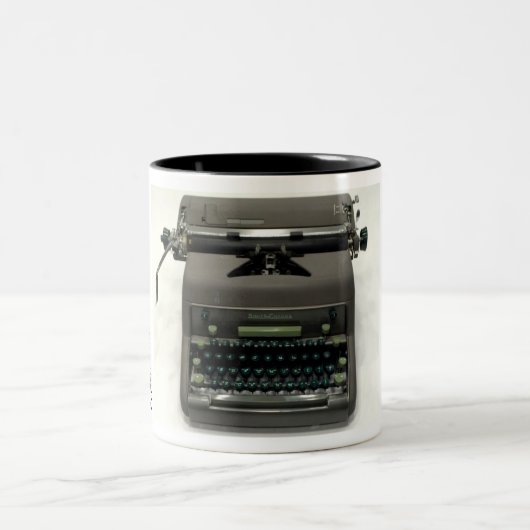 Smith-Korona 7A Schreibmaschine Zweifarbige Tasse (Mittel)