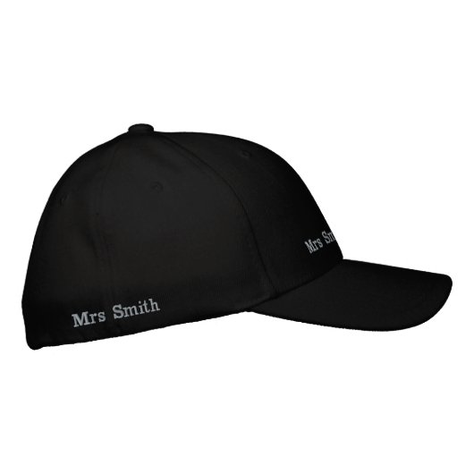 Smith, Paar, Personalisiert Mr. & Mrs. Bestickte Baseballkappe (Rechts)