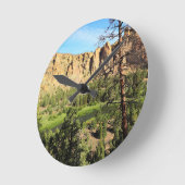 Smith Rock State Park, OR Runde Wanduhr (Winkel)