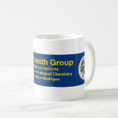 SmithLab Tasse II (VorderseiteRechts)