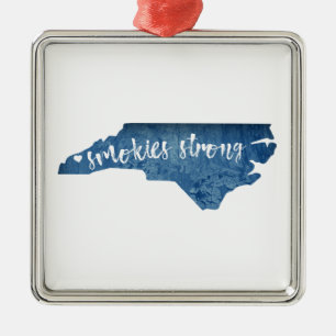 Smokies Strong North Carolina Wood Gran Ornament Aus Metall