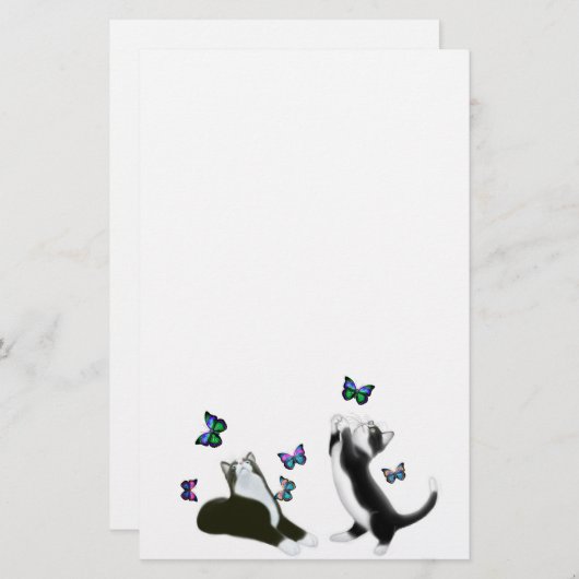 Smokings-Kätzchen mit Schmetterlings-Briefpapier Briefpapier (Vorne/Hinten)